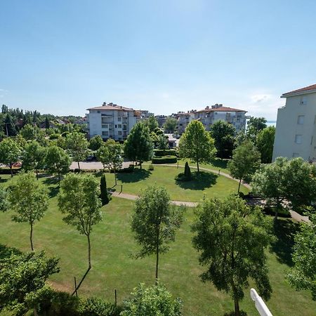 Lakeside Family Apartment Siófok Esterno foto