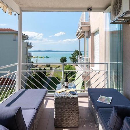 Lakeside Family Apartment Siófok Esterno foto