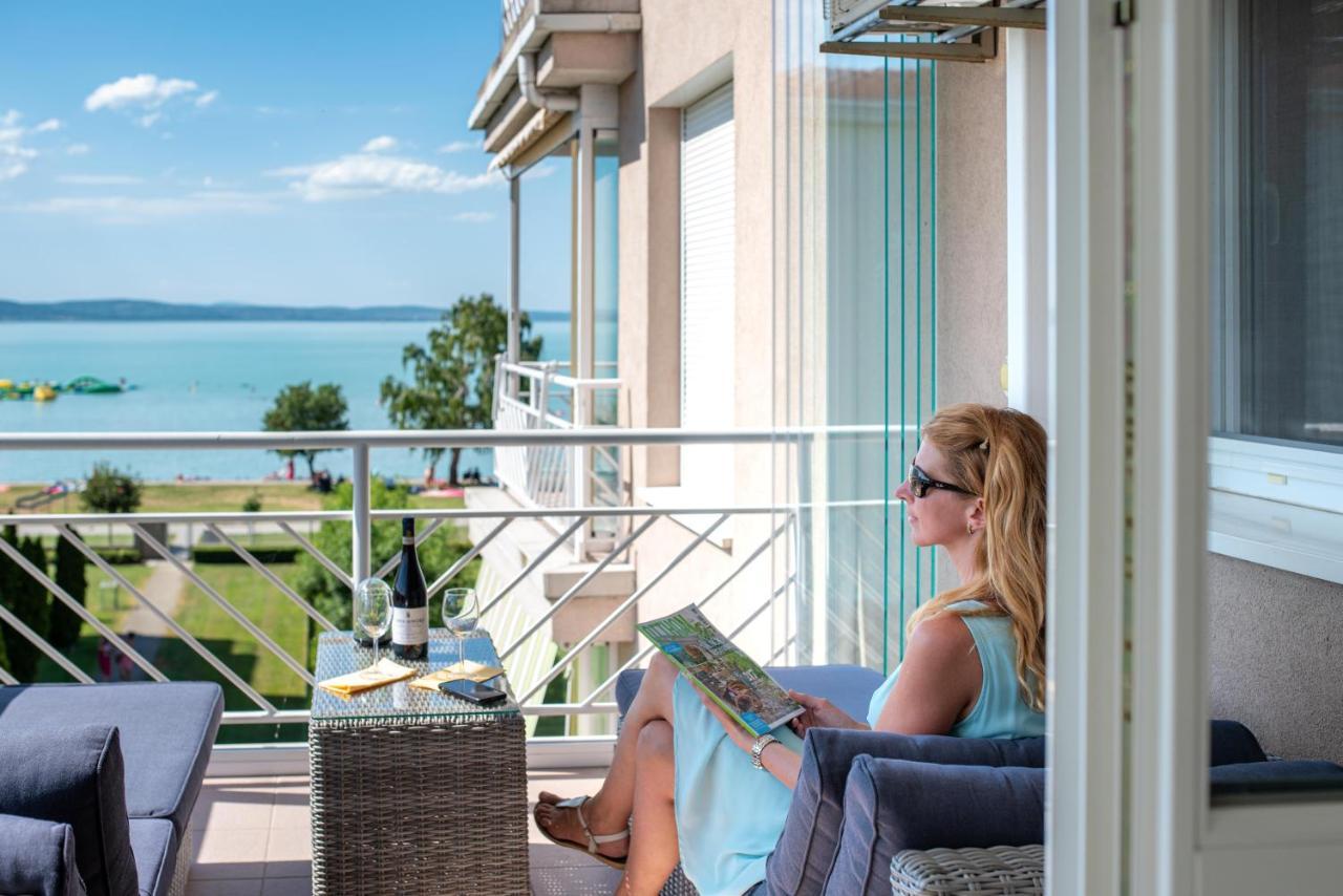 Lakeside Family Apartment Siófok Esterno foto