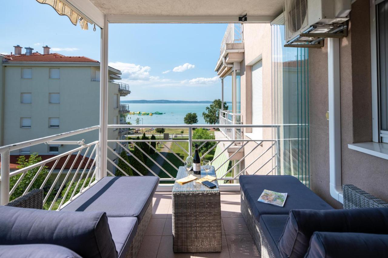 Lakeside Family Apartment Siófok Esterno foto