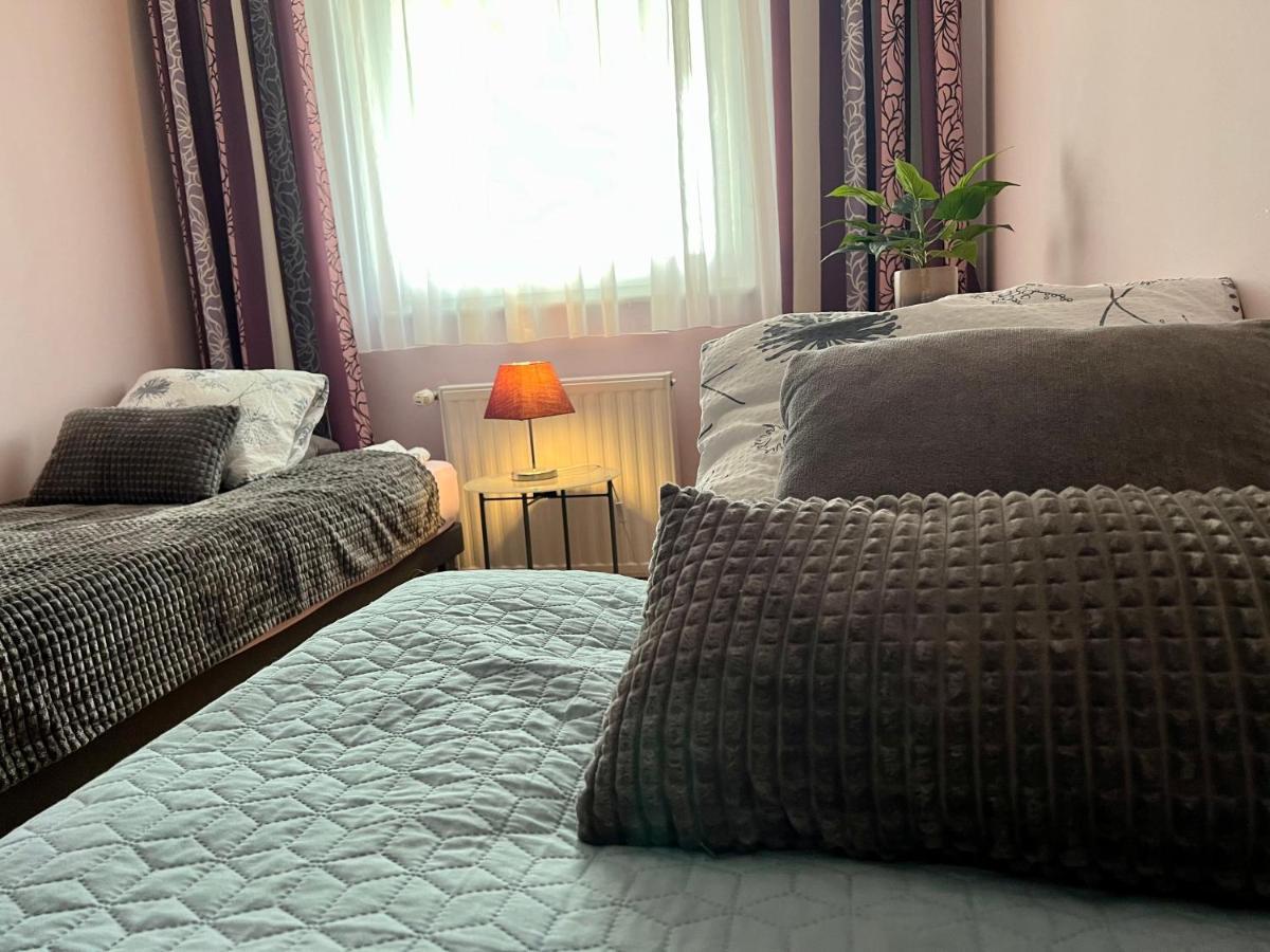 Lakeside Family Apartment Siófok Esterno foto