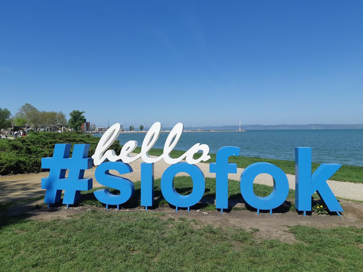 Lakeside Family Apartment Siófok Esterno foto
